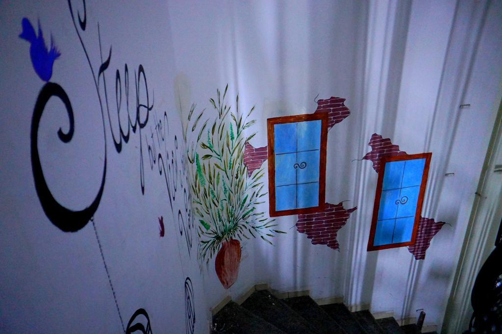 Little Bucharest Old Town Hostel Стая снимка
